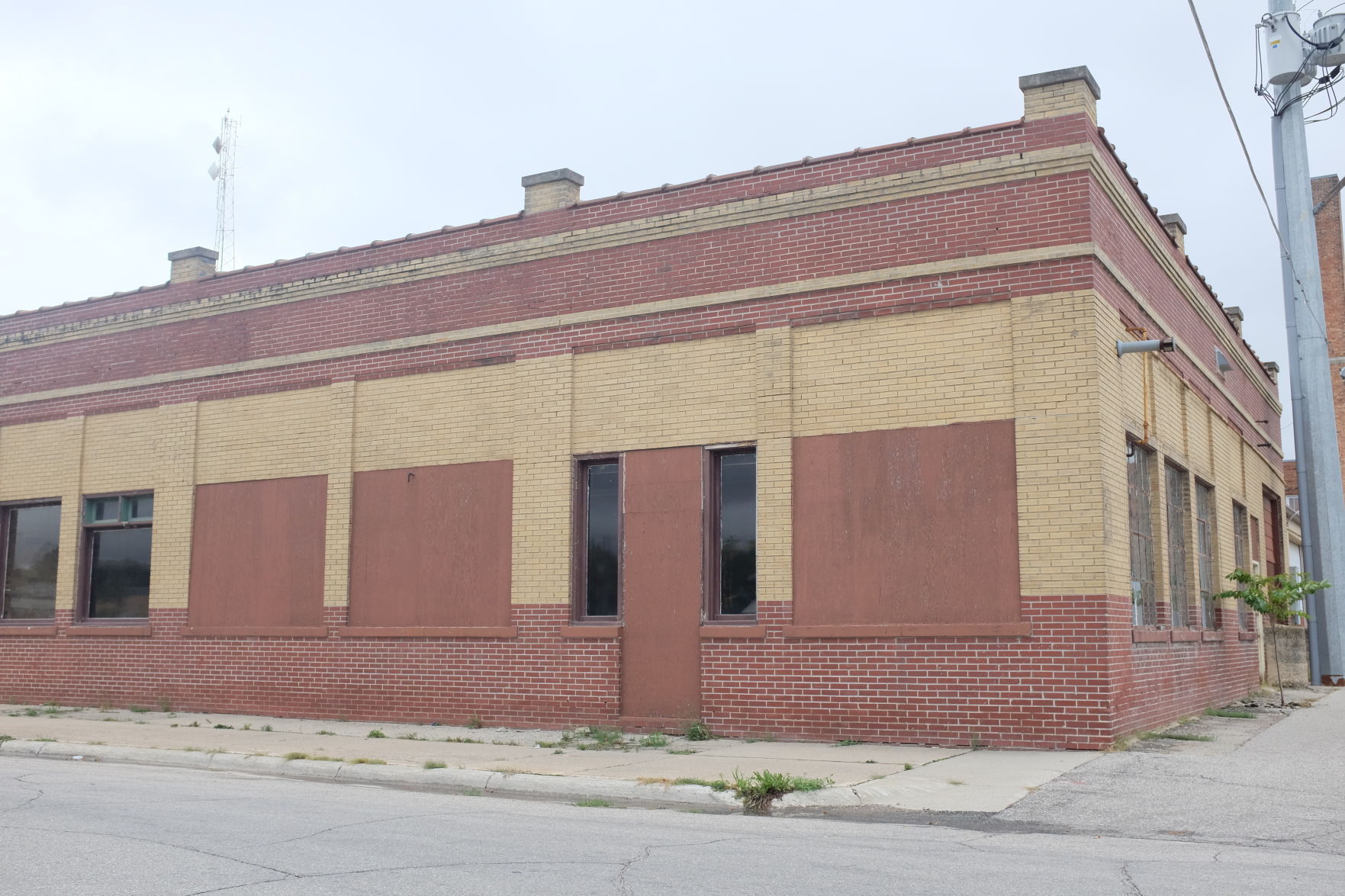 Vacant24.JPG